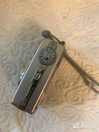 Продам Фотоаппарат Sony цифровой