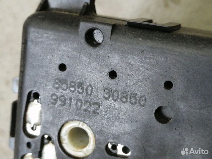 Моторчик заслонки печки Nissan Primera 1996-2002