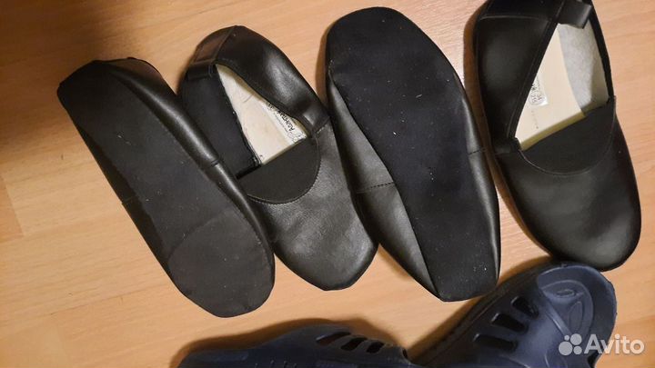 Обувь для школы чешки 33, 34, 37