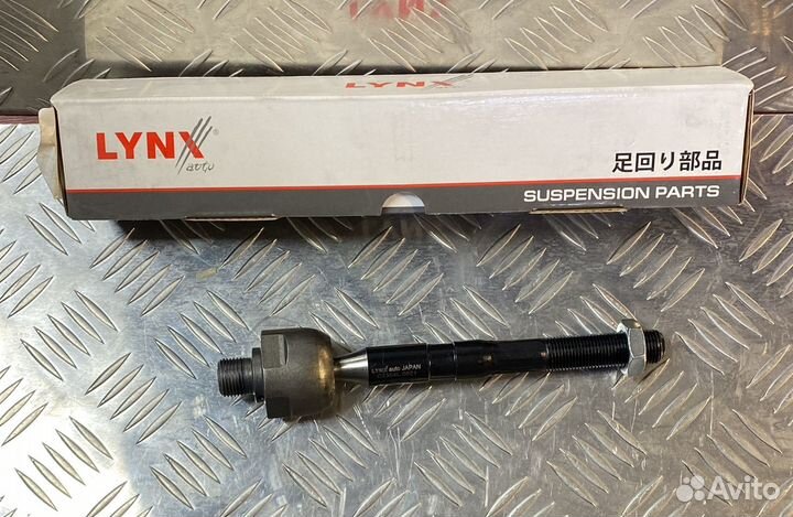 Рулевая тяга левая