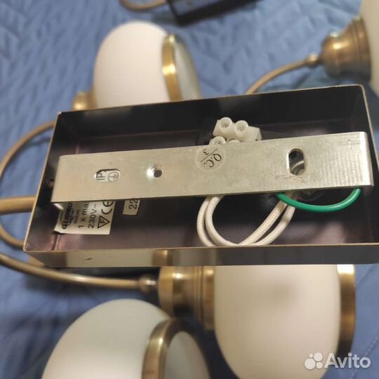 Настенный светильник бра