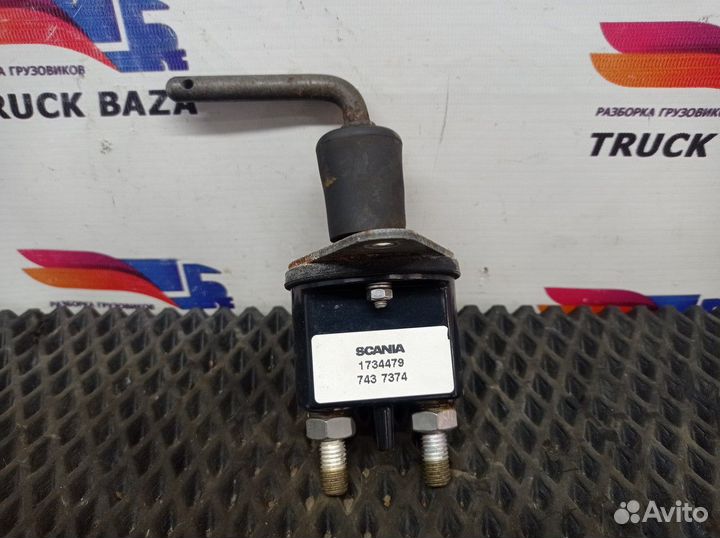 Выключатель массы