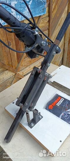 Дисковый отрезной станок по металлу