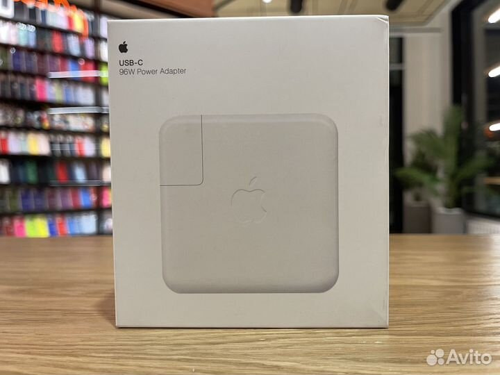 Адаптер USB-C 96W Power Adapter