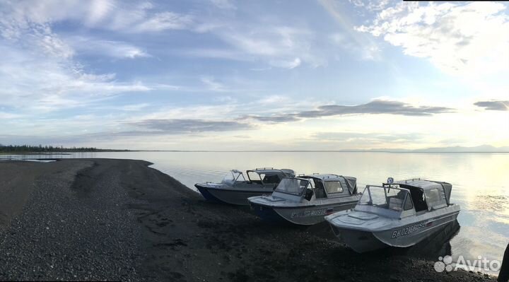 Моторная лодка 