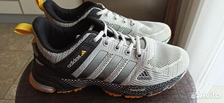 Кроссовки adidas marathon