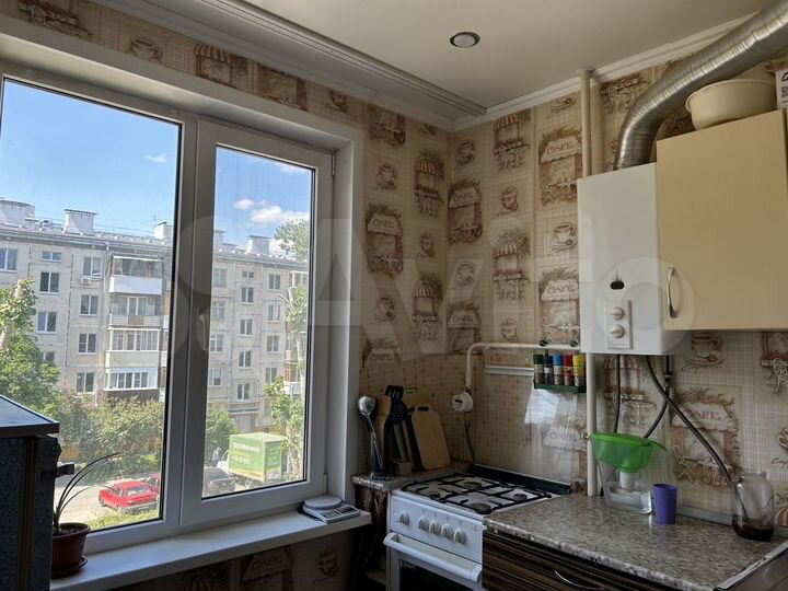 2-к. квартира, 46 м², 3/5 эт.