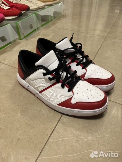 Кроссовки jordan nu retro