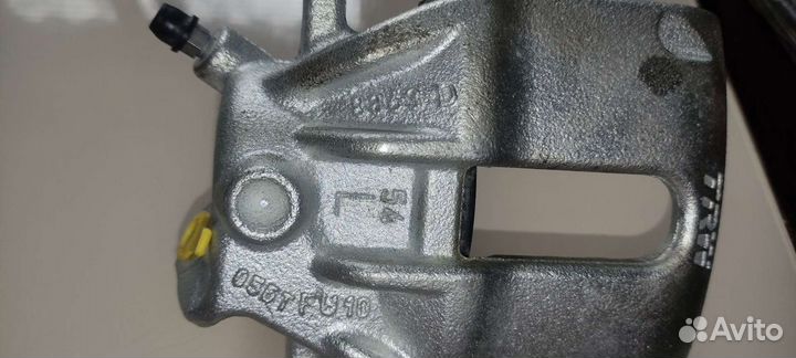 Тормозной цилиндр(суппорт) Ниссан