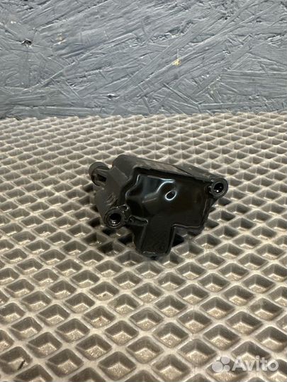 Блок клапанов пневмоподвески Mercedes-Benz E-Class