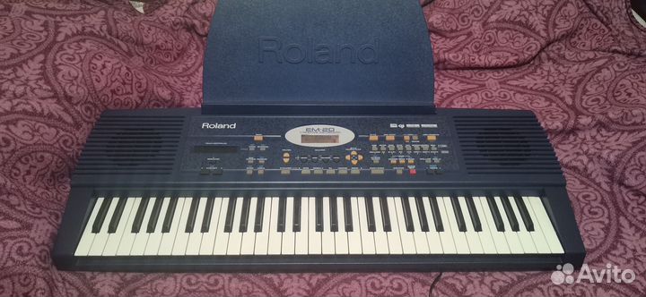 Синтезатор roland EM-20 creative keyboard