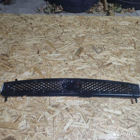Решетка радиатора ford fiesta mk5