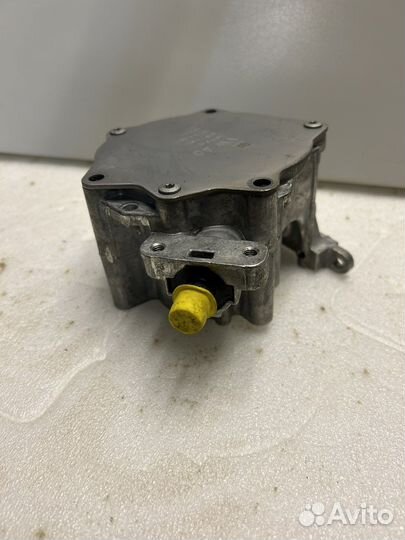 Вакуумный насос vag 1.8-2.0
