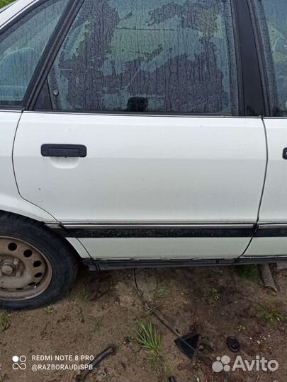 Задняя правая дверь Audi 80B4 90B3