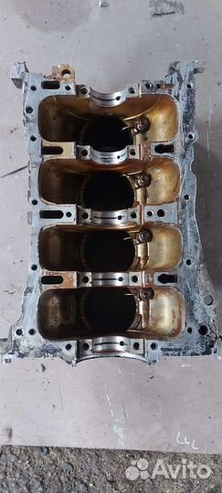 Блок цилиндров на Kia Hyundai G4KJ