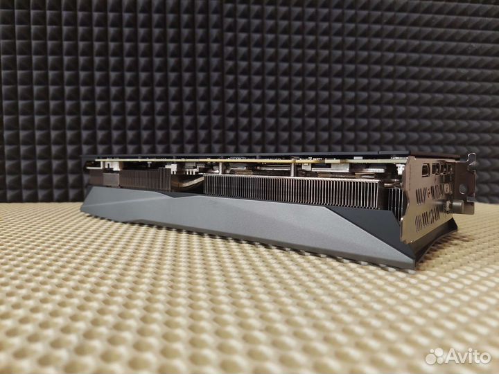 RTX 3080 10gb colorful IGame Vulcan oc