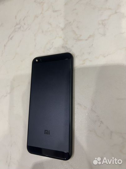 Телефон Xiaomi MI 5C