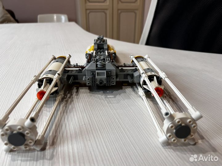 Lego star wars 9495 Y-Wing