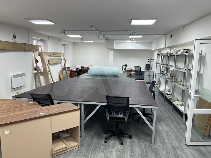 Продам помещение, 305 м²