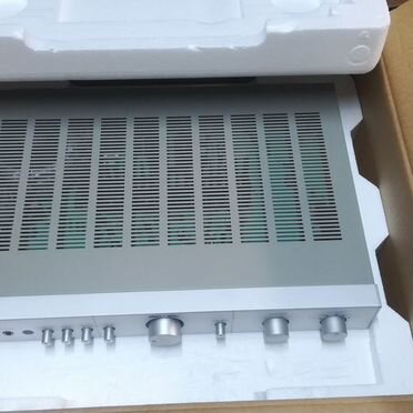 Усилитель Rotel RA 02