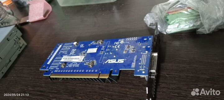 Видеокарта GeForce 210