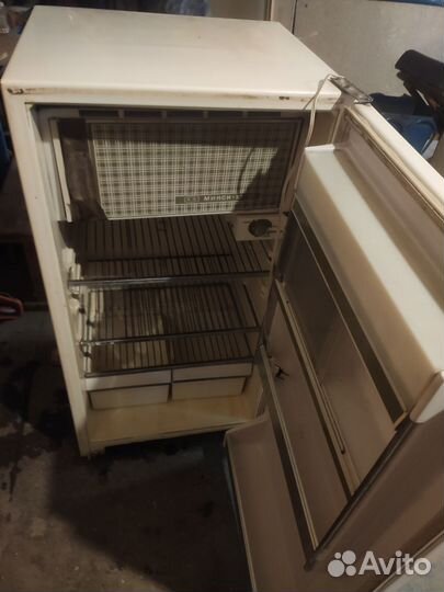 Холодильник