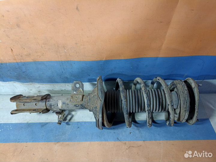 Амортизатор подвески передний правый Geely Emgrand