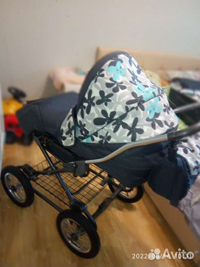 Детская коляска Roan Marita 2 в 1+автокресло