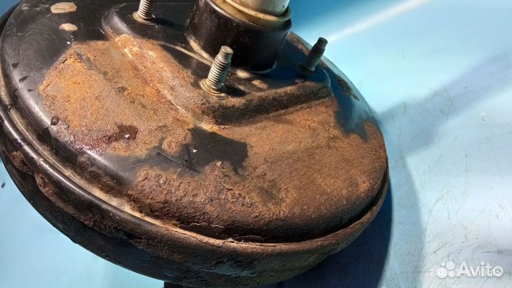 Вакуумный усилитель тормозов Mitsubishi Carisma