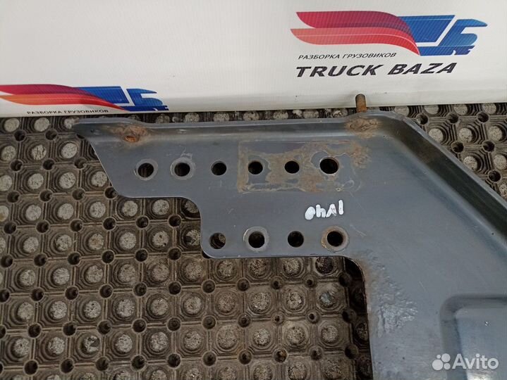 41298019 Кронштейн усилителя бампера левый