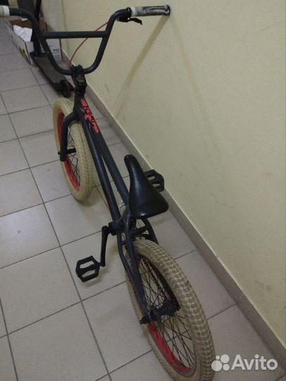 Трюковой велосипед bmx