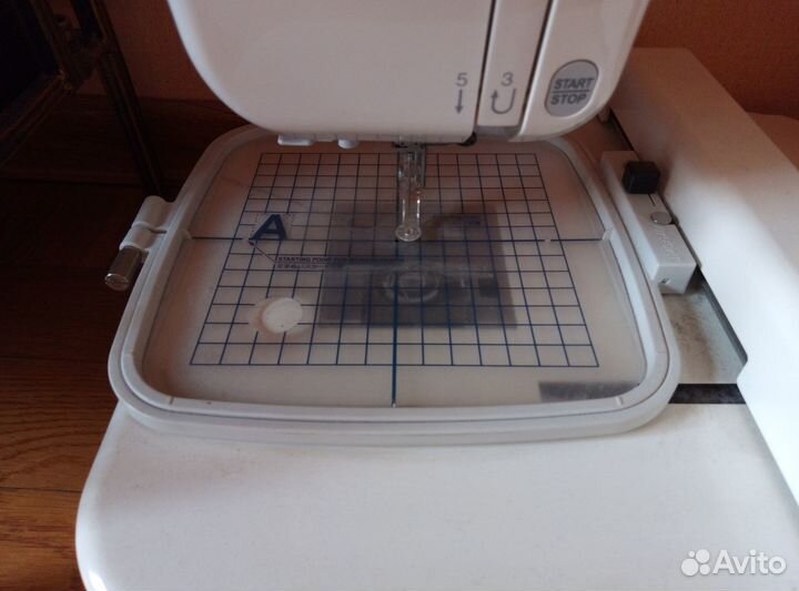 Вышивальная машина janome