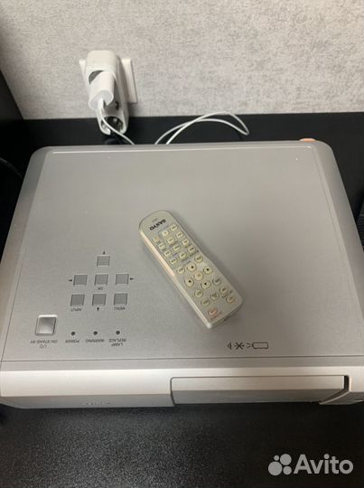Проектор Sanyo LCD- PLV-Z5