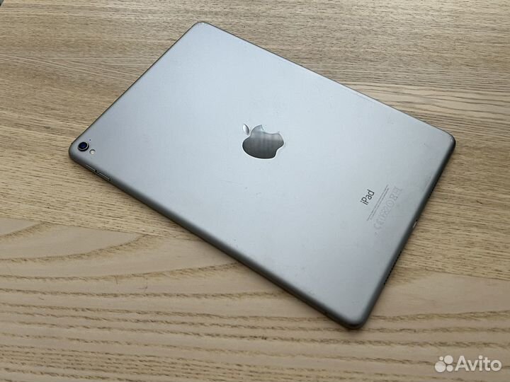 iPad Pro 9.7 32Gb WiFi Оригинальный