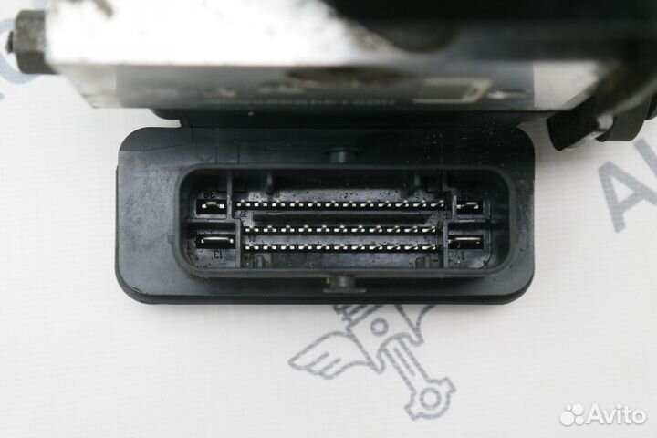 Блок ABS Jeep Grand Cherokee WK2