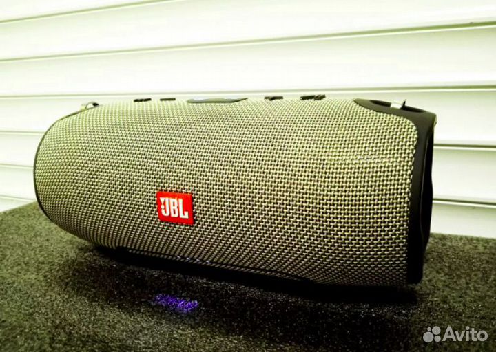 Колонка JBL