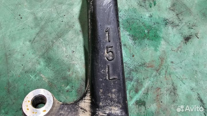 Кулак поворотный L G8 toyota Hilux (2015- 2020)