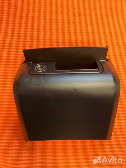 Накладка центральной консоли задняя Land Rover