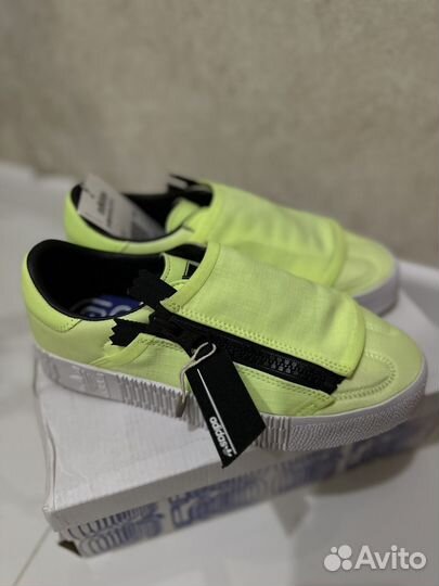 Adidas sambarose zip