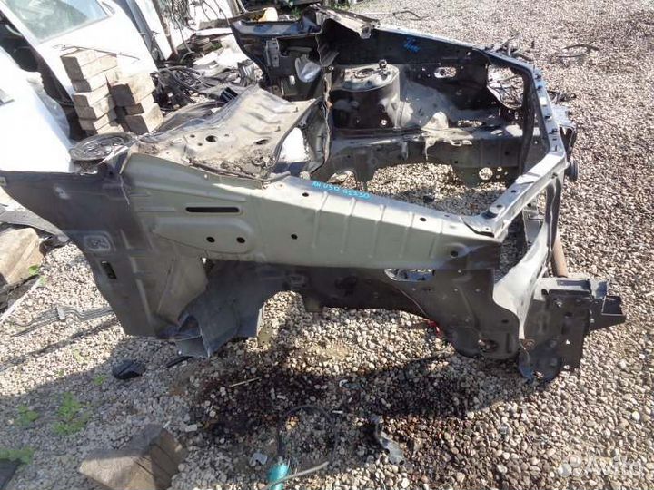 Лонжерон правый Nissan Presage U30 KA24DE 2001/4