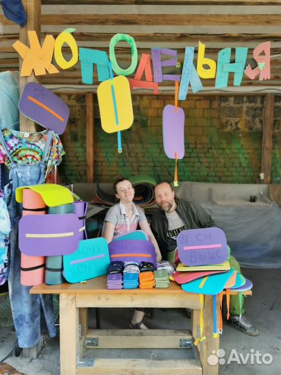 Яркие авторские поджопники (сидушки) ручной работы