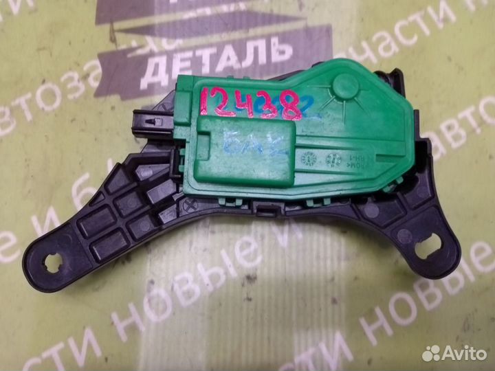 Активатор лючка бензобака Kia Ceed JD хэтчбэк G4FA