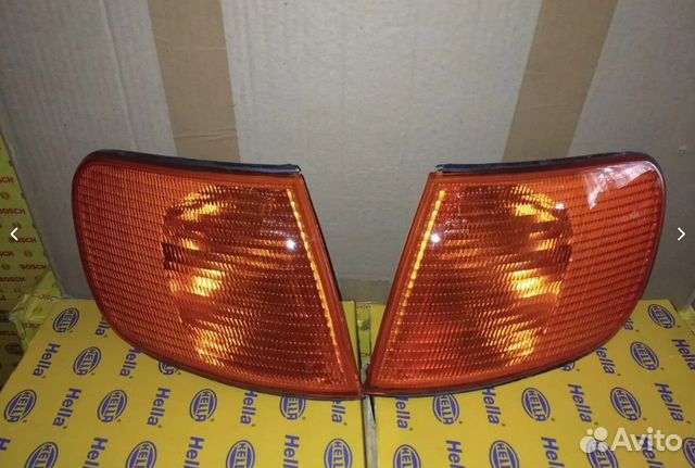 Комплект поворотников ауди 100 (12/90-05/94) новые