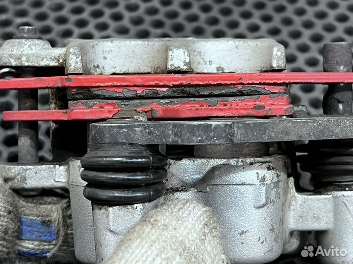 Суппорт Kawasaki KX 80 1999