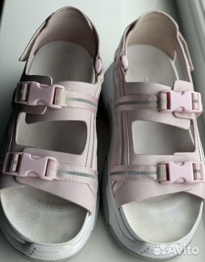 Сандалии Ash 37