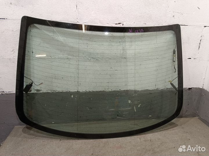 Заднее стекло оригинал для Volkswagen Jetta 6