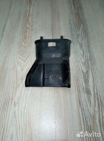 Патрубок воздухозаборника Воздухозаборник Renault