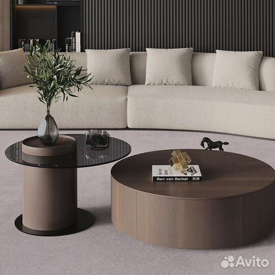 Журнальный стол в гостиную