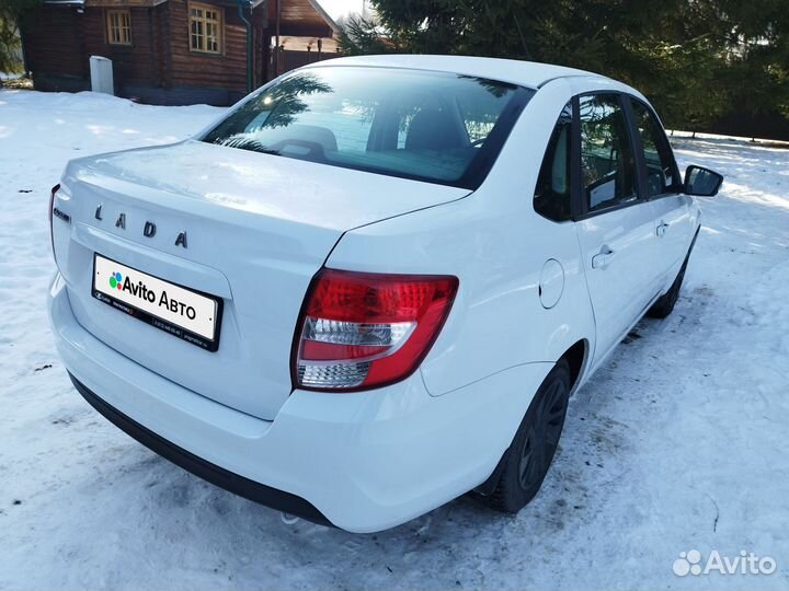 LADA Granta 1.6 МТ, 2023, 42 120 км