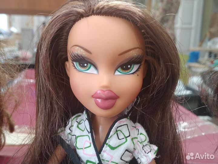 Кукла Bratz